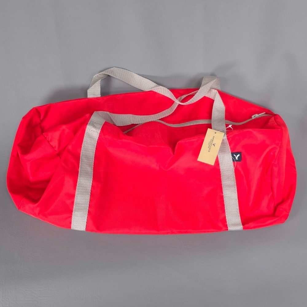 AMERICAN EAGLE OUTFITTERS New Red Duffle Bag Gym Travel Unisex